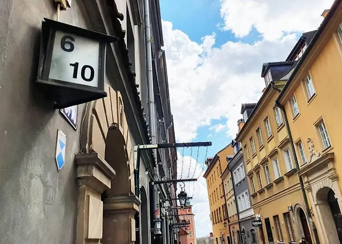 Old Town - Piwna Street Warszawa